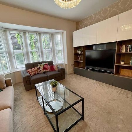 Modern 2 Bed Flat W Parking, Dog Friendly, Central Bournemouth Exterior photo